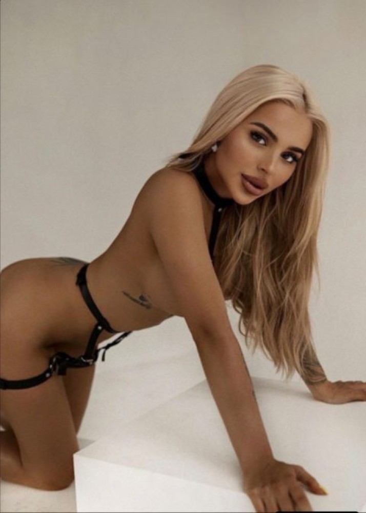 Индивидуалка Ксюша главное фото в городе Невинномысск 